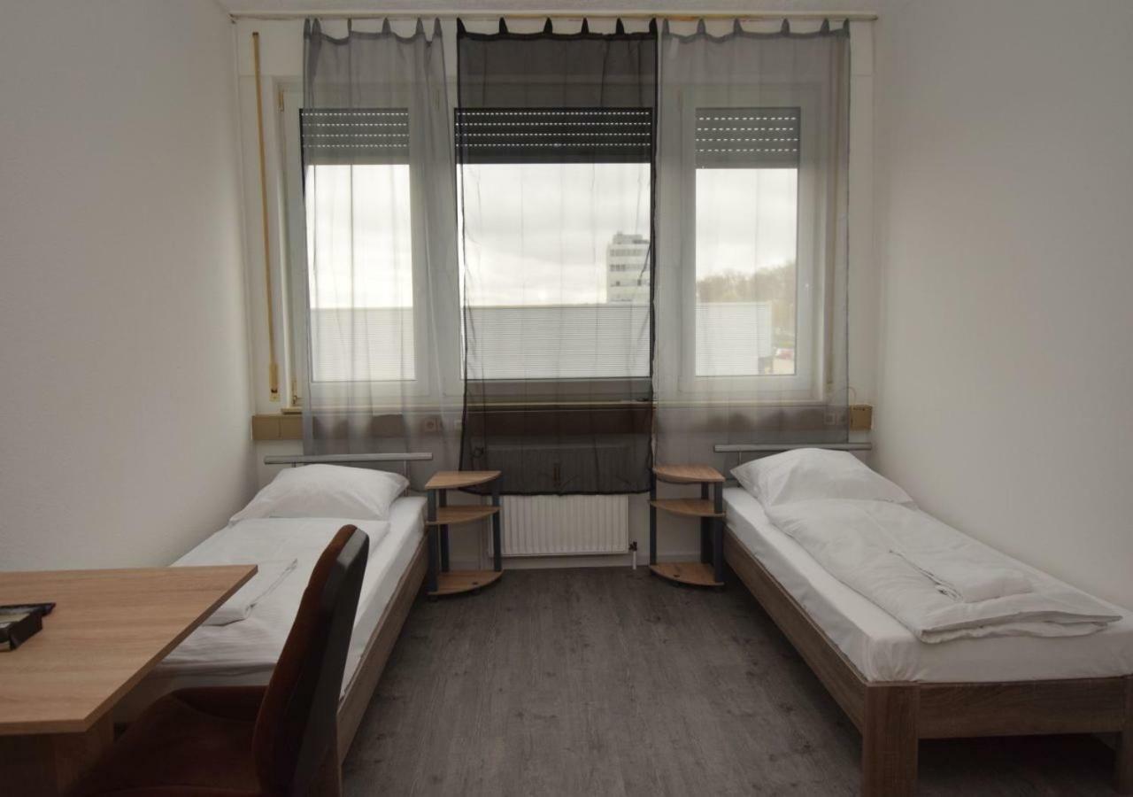 Monteurzimmer Messe Airport Wolfschlugen ภายนอก รูปภาพ